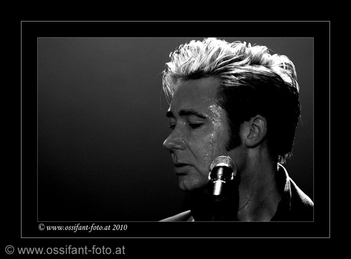 MK3_5495_bw_fr_sig_kl